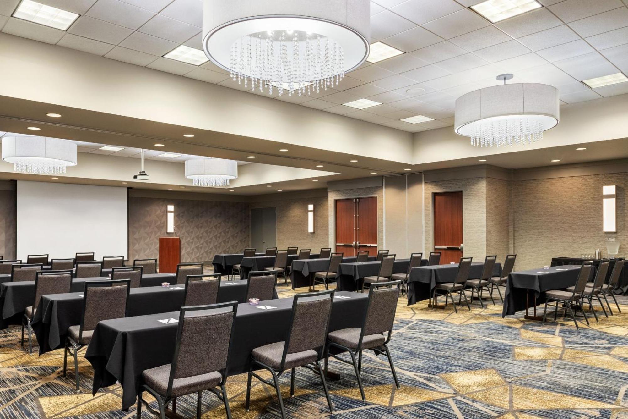 Courtyard By Marriott Columbia Hotell Exteriör bild