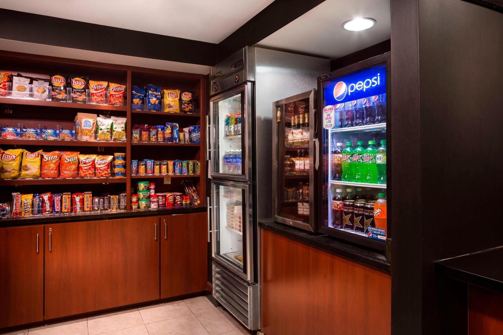 Courtyard By Marriott Columbia Hotell Exteriör bild