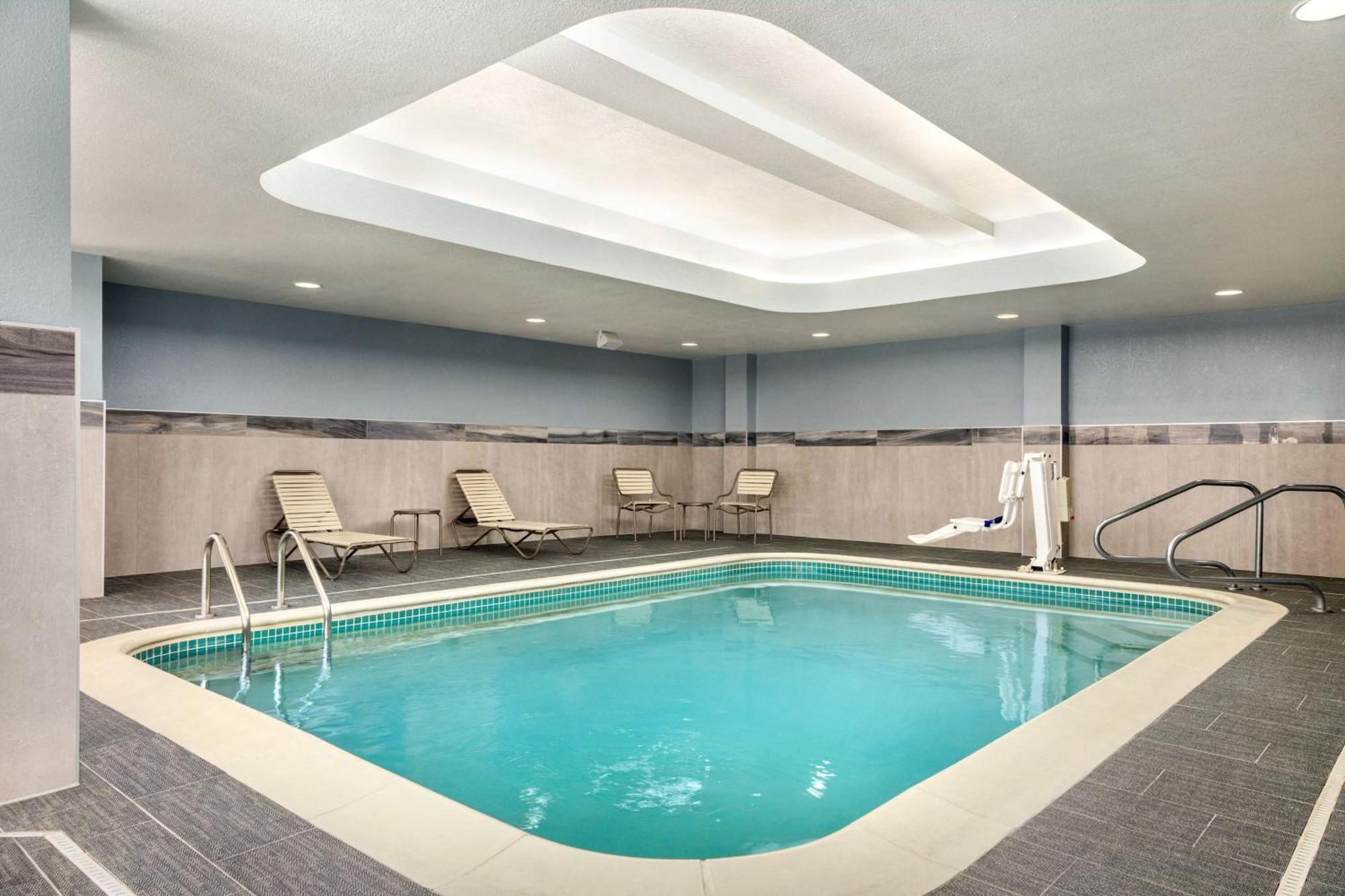 Courtyard By Marriott Columbia Hotell Exteriör bild