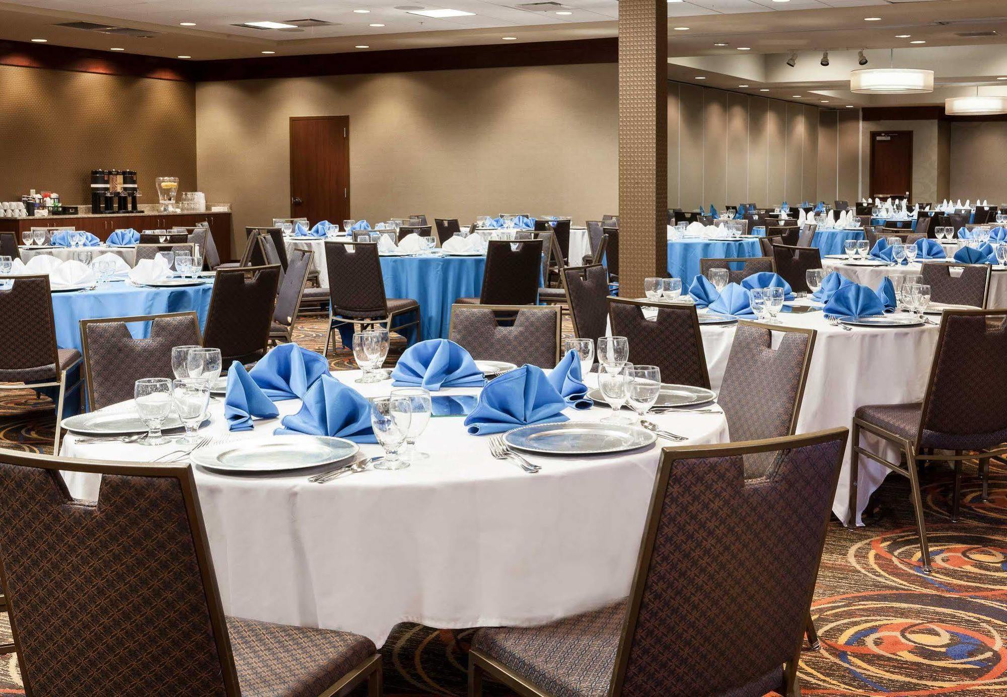 Courtyard By Marriott Columbia Hotell Exteriör bild